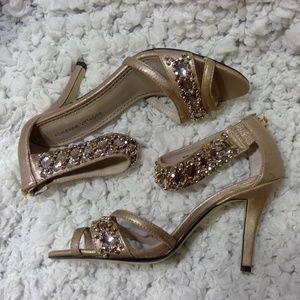 Adrienne Vittadini heels